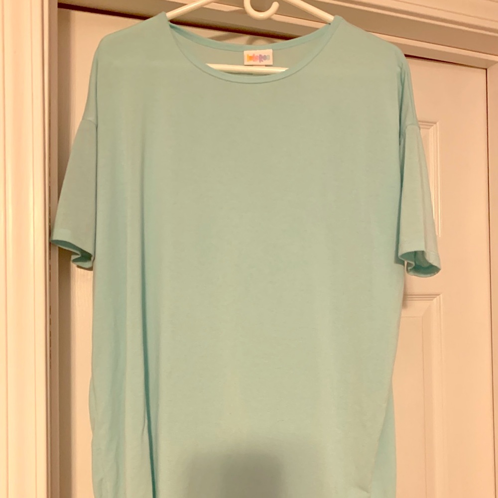 EUC XS mint Lularoe Irma